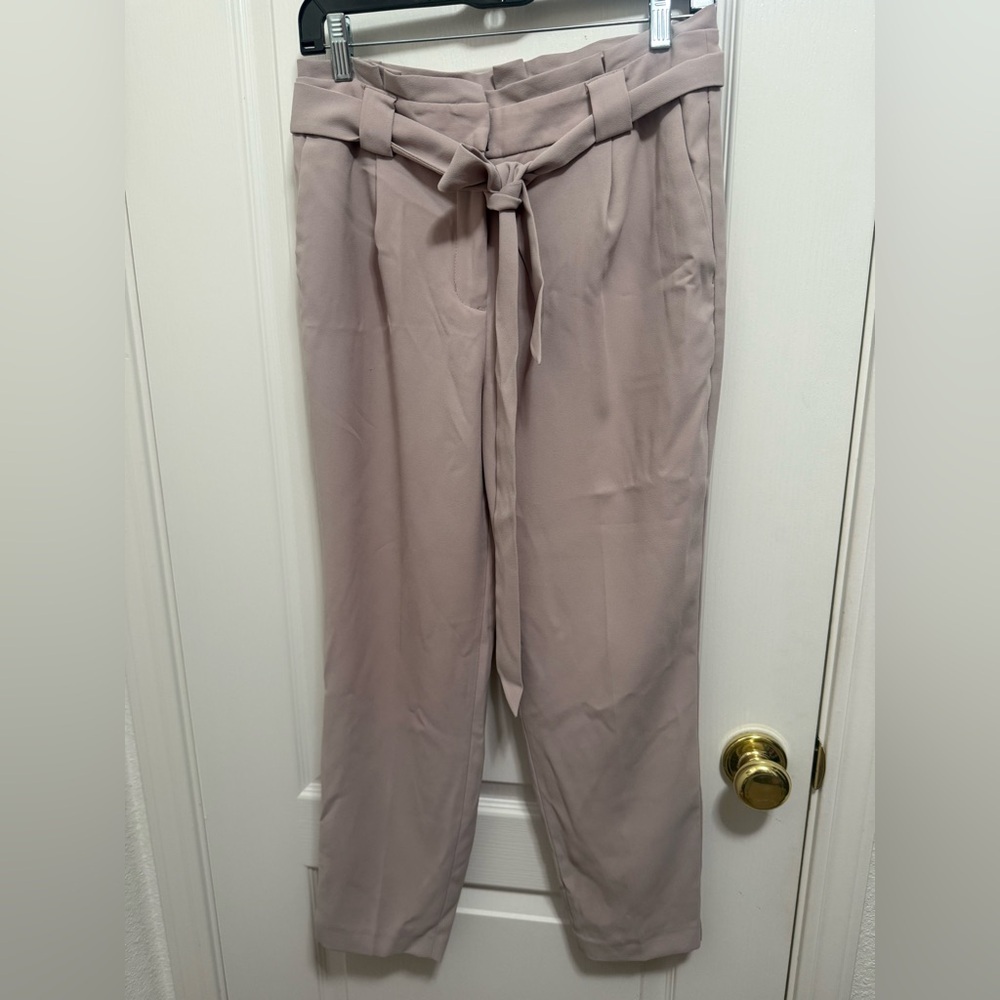 Express Women's Tie-Waist Trousers in Light Pink